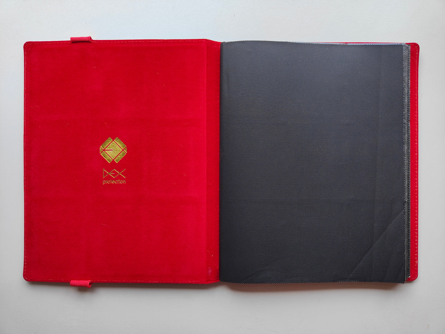 Dex Protection 9-Pocket Binder