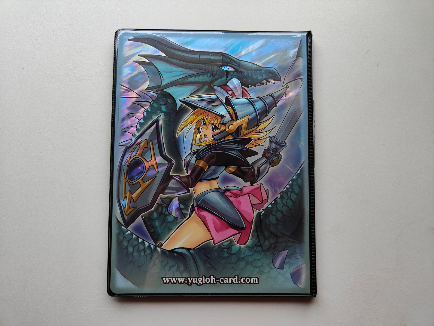 Yugioh Dark Magician Girl the Dragon Knight 9-Pocket Duelist Portfolio